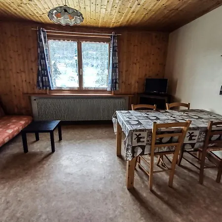 à - 5 Pers, 3 Pièces, Proche Remontées Mécaniques Et Services - Fr-1-671-25 Apartamento