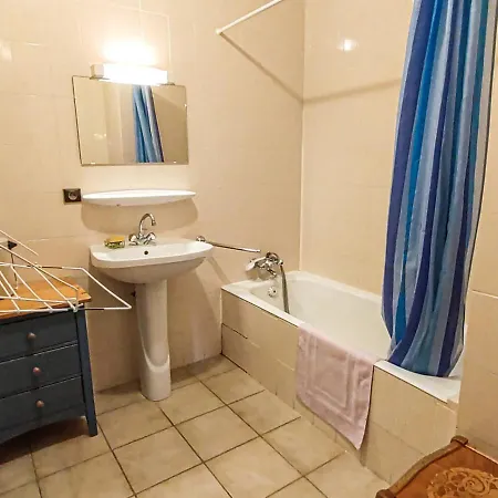Apartamento à - 5 Pers, 3 Pièces, Proche Remontées Mécaniques Et Services - Fr-1-671-25 *