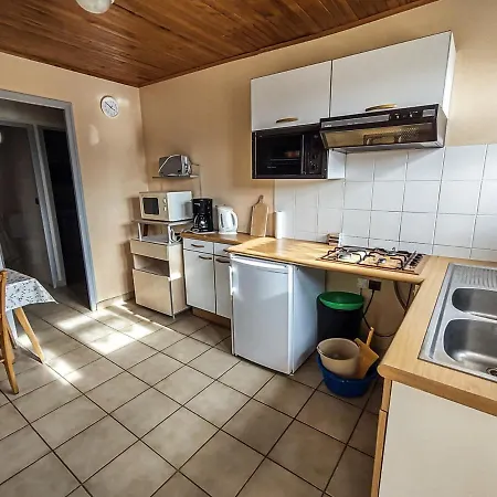 à - 5 Pers, 3 Pièces, Proche Remontées Mécaniques Et Services - Fr-1-671-25 Apartamento